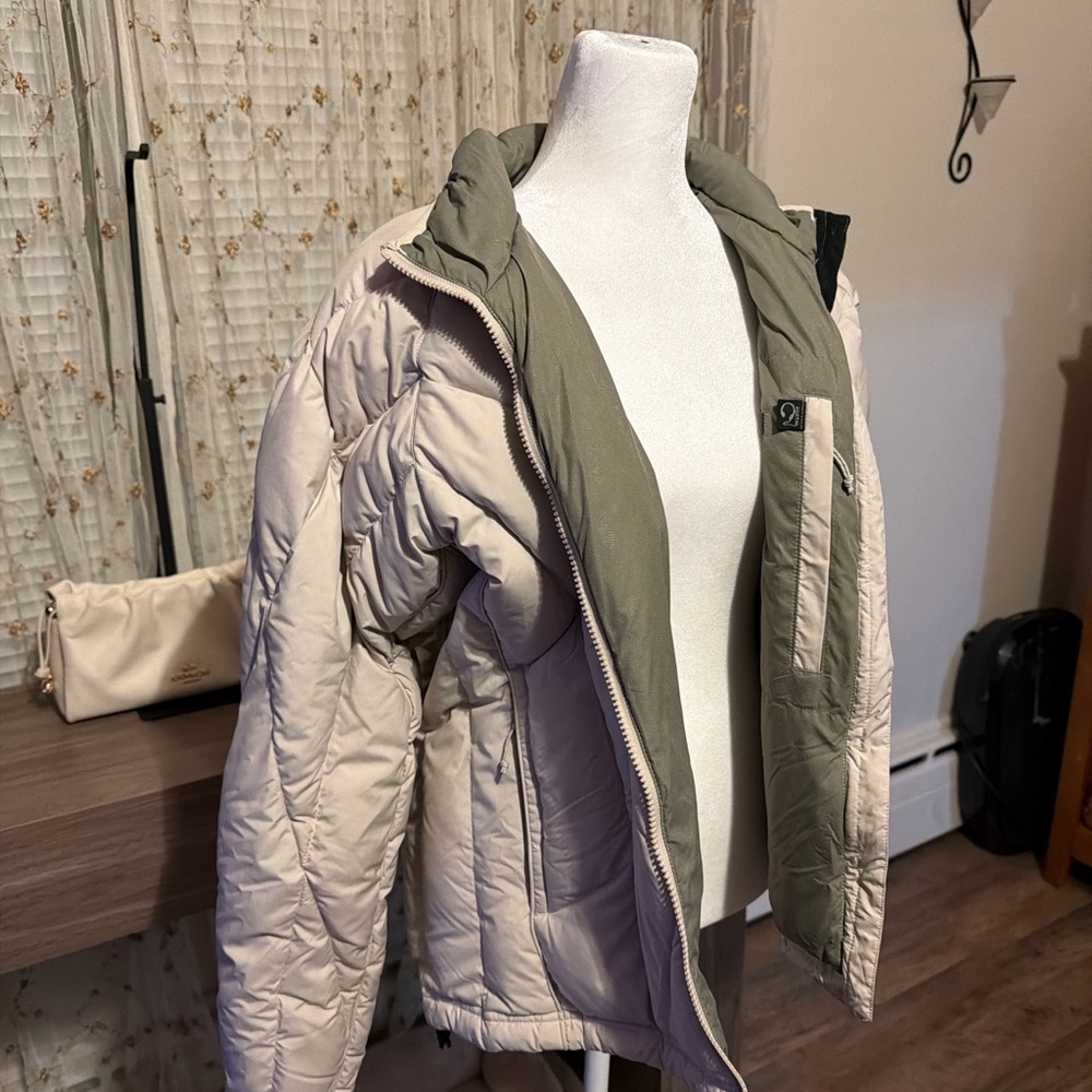 Women's REI Goose Down Puffer Coat - Picture 2 of 8